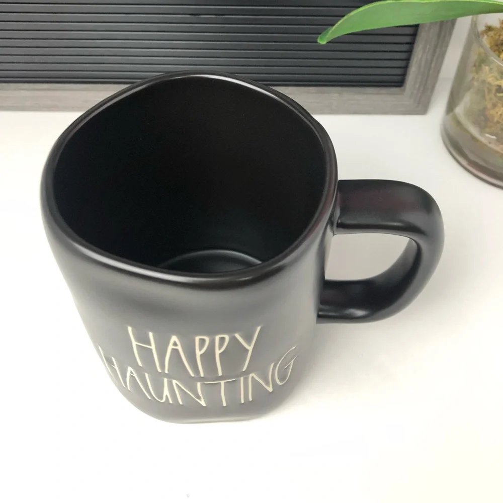 🫶🏽 Rae Dunn Happy Haunting mug - Picture 5 of 11